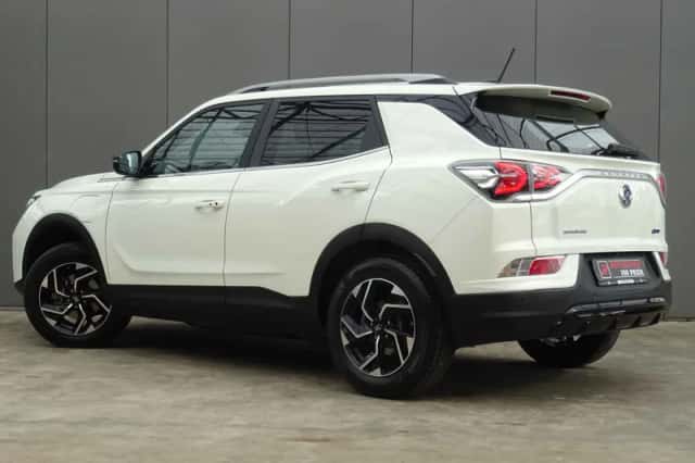 SsangYong Korando (2023) thumbnail 2