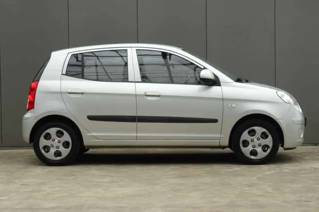 Kia Picanto (2008) thumbnail 6