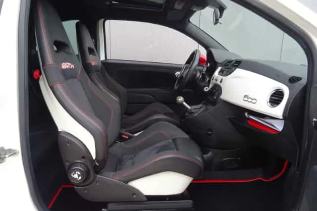 Fiat 500 (2012) thumbnail 4