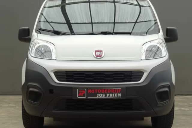 Fiat Fiorino (2020) thumbnail 5