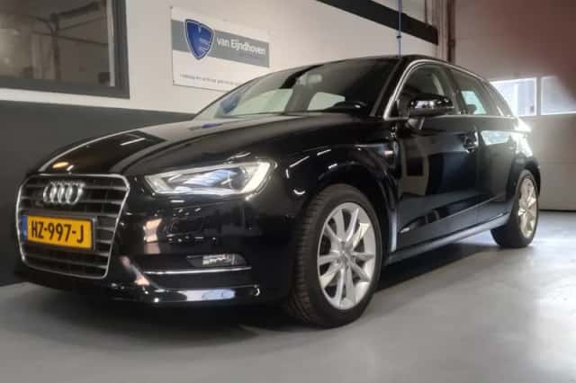 Audi A3 (2014) thumbnail 3