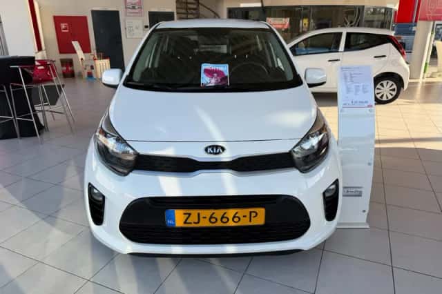 Kia Picanto (2019) thumbnail 2