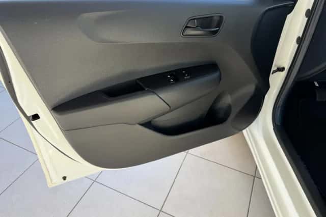 Kia Picanto (2019) thumbnail 6