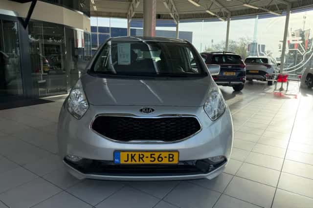 Kia Venga (2018) thumbnail 2