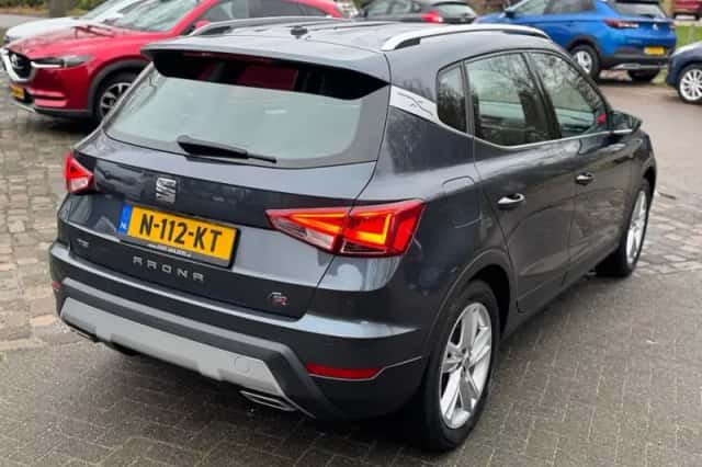 SEAT Arona (2019) thumbnail 5