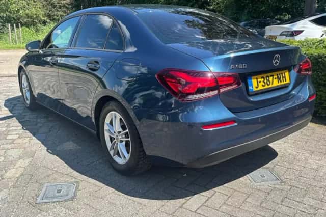 Mercedes-Benz A-Klasse (2020) thumbnail 3
