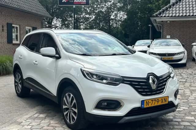 Renault Kadjar (2022) thumbnail 6