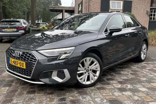 Audi A3 (2021) thumbnail 1