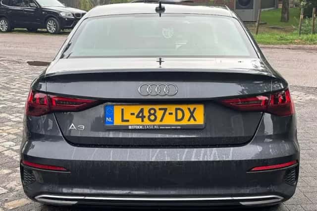 Audi A3 (2021) thumbnail 4