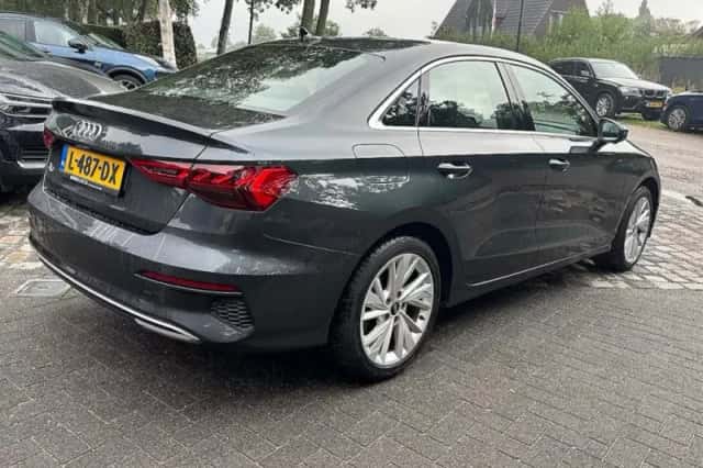 Audi A3 (2021) thumbnail 5