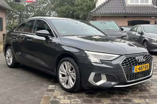 Audi A3 (2021) thumbnail 6