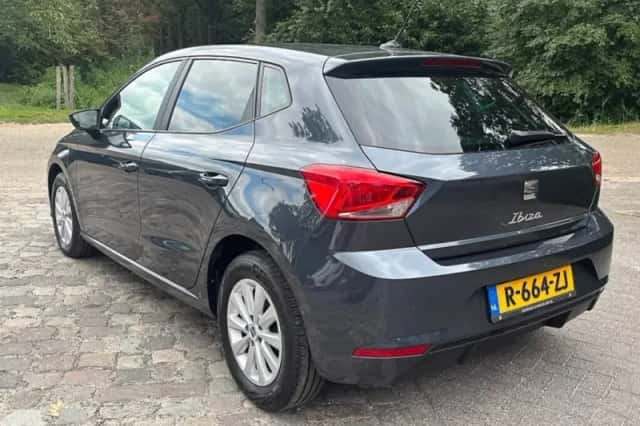 SEAT Ibiza (2023) thumbnail 3