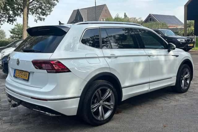 Volkswagen Tiguan All-Space (2021) thumbnail 5