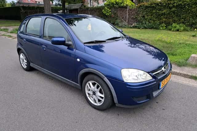Opel Corsa (2006) thumbnail 1