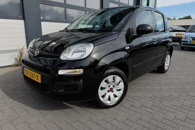 Fiat Panda (2019) thumbnail 1