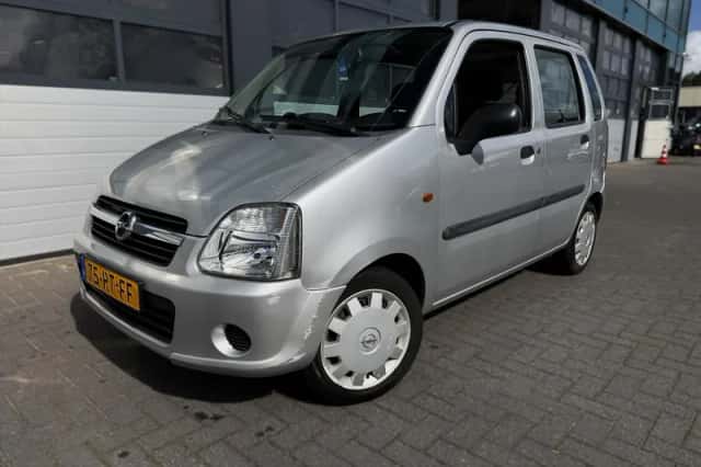Opel Agila (2005) thumbnail 1