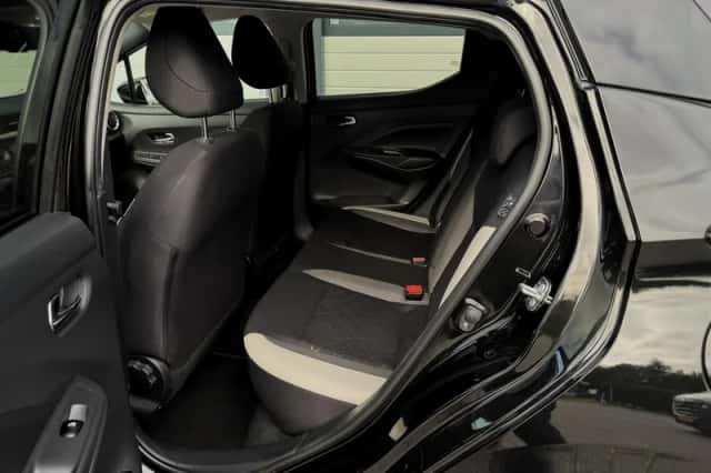 Nissan Micra (2021) thumbnail 5