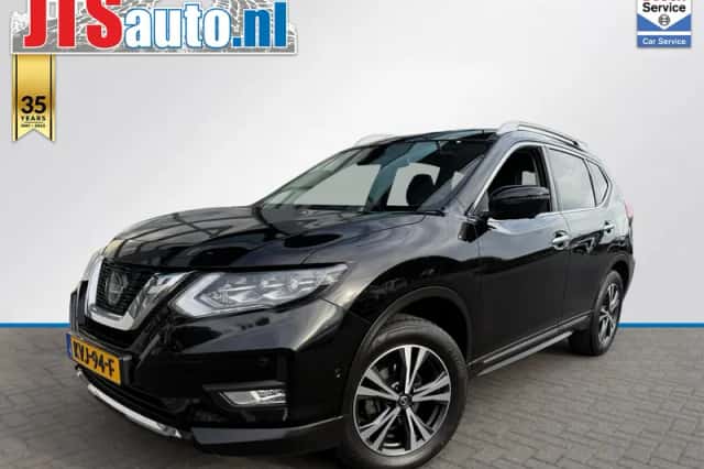 Nissan X-Trail (2021) thumbnail 1