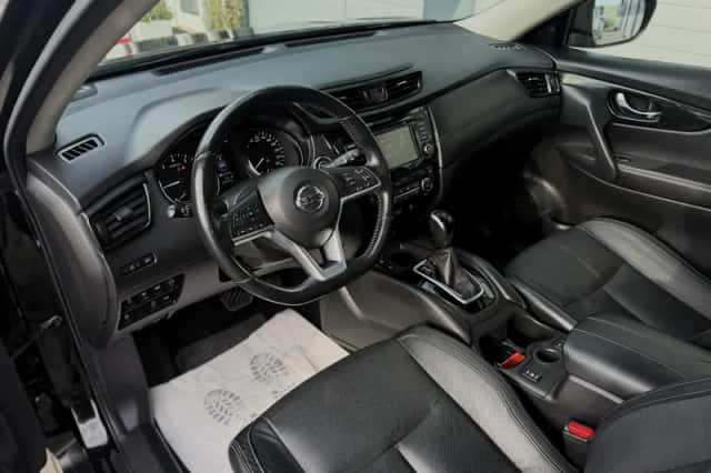 Nissan X-Trail (2021) thumbnail 6