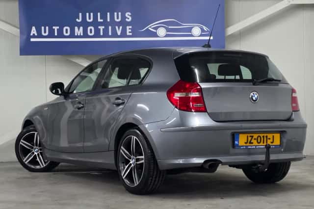 BMW 1-Serie (2011) thumbnail 5