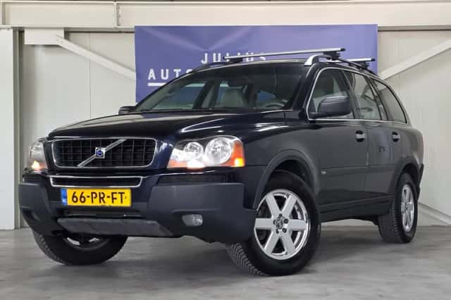 Volvo XC90 (2004) thumbnail 1