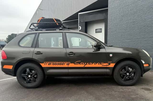 Porsche Cayenne (2005) thumbnail 6