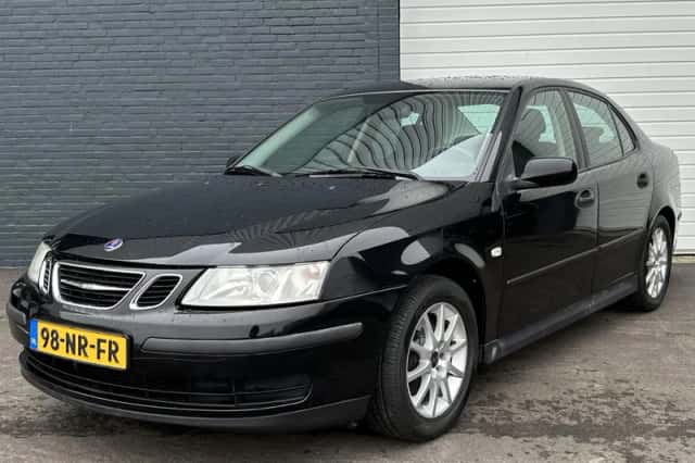 Saab 9-3 (2004) thumbnail 2