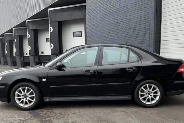 Saab 9-3 (2004) thumbnail 3