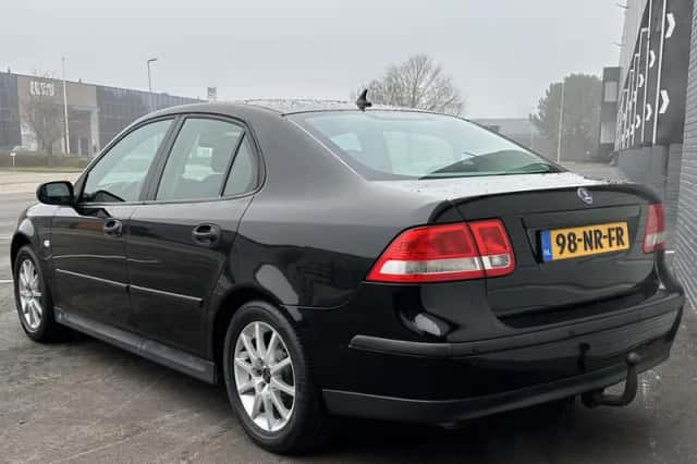 Saab 9-3 (2004) thumbnail 4