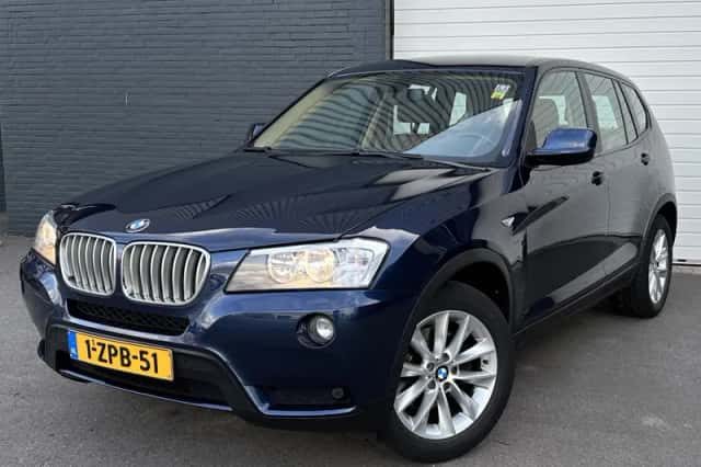 BMW X3 (2013) thumbnail 1
