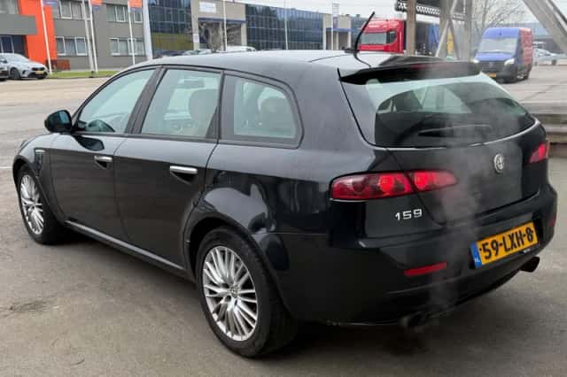 Alfa Romeo 159 (2010) thumbnail 4