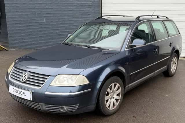 Volkswagen Passat (2004) thumbnail 2