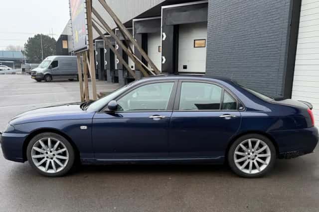 MG ZT (2006) thumbnail 3