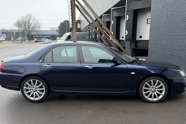 MG ZT (2006) thumbnail 6