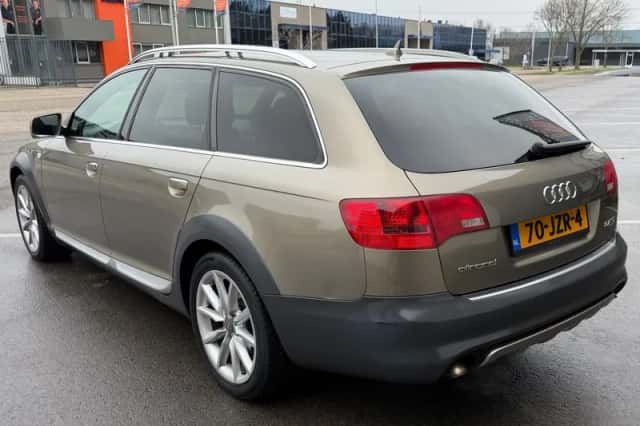 Audi A6 Allroad (2009) thumbnail 3