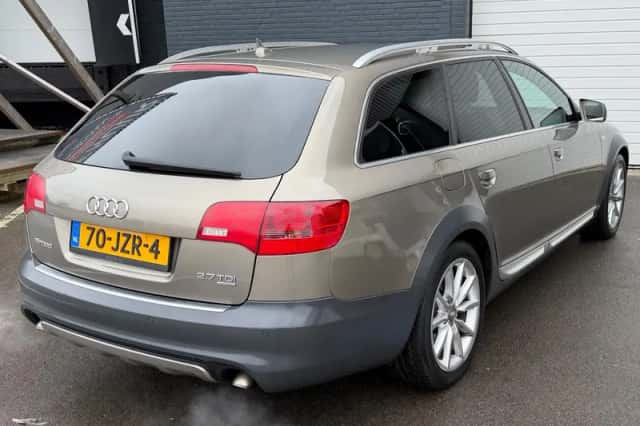 Audi A6 Allroad (2009) thumbnail 5