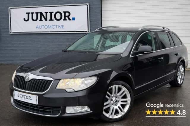Škoda Superb (2011) thumbnail 1