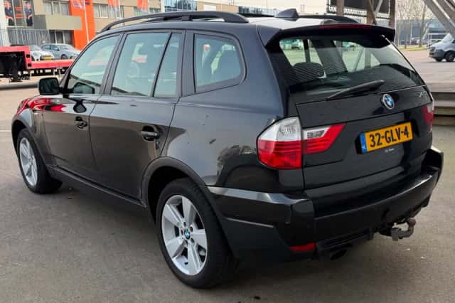 BMW X3 (2008) thumbnail 4
