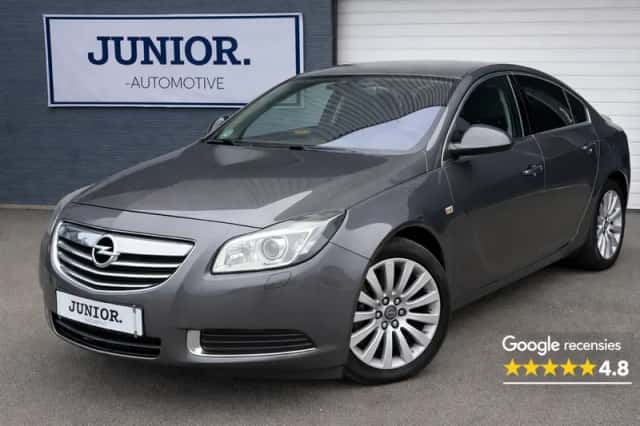 Opel Insignia (2009) thumbnail 1