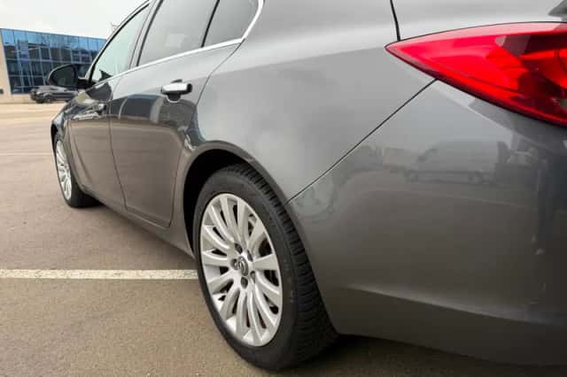 Opel Insignia (2009) thumbnail 5