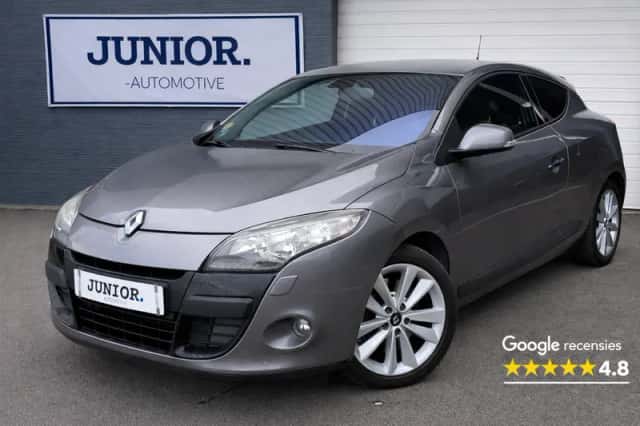 Renault Mégane (2010) thumbnail 1