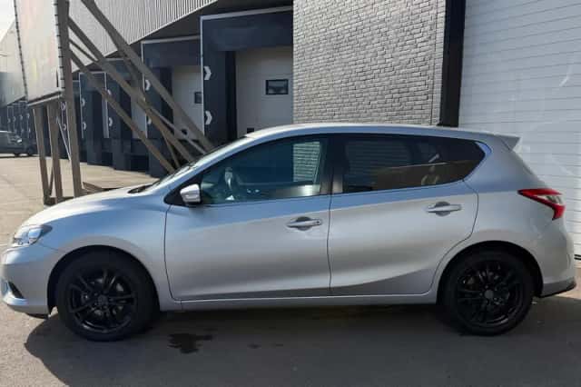Nissan Pulsar (2018) thumbnail 3