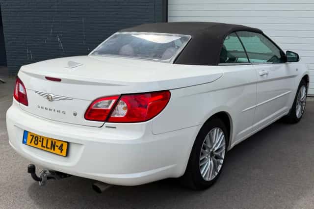 Chrysler Sebring (2008) thumbnail 5