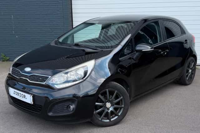 Kia Rio (2014) thumbnail 1