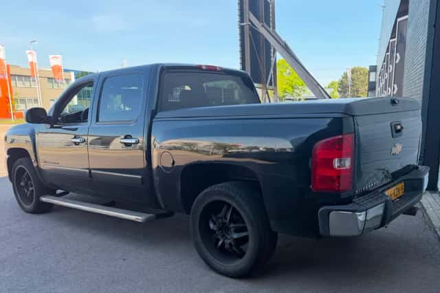 Chevrolet Silverado (2008) thumbnail 4