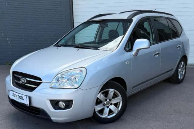 Kia Carens (2008) thumbnail 1