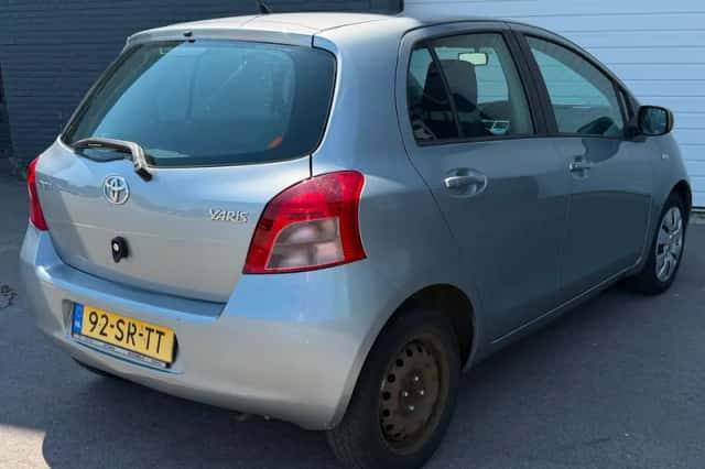 Toyota Yaris (2006) thumbnail 5