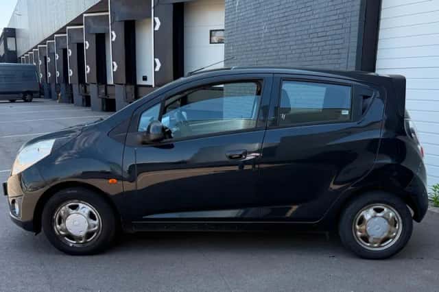 Chevrolet Spark (2011) thumbnail 3