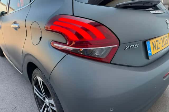 Peugeot 208 (2017) thumbnail 5