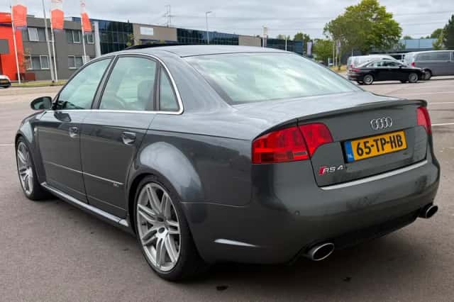 Audi A4 (2006) thumbnail 4